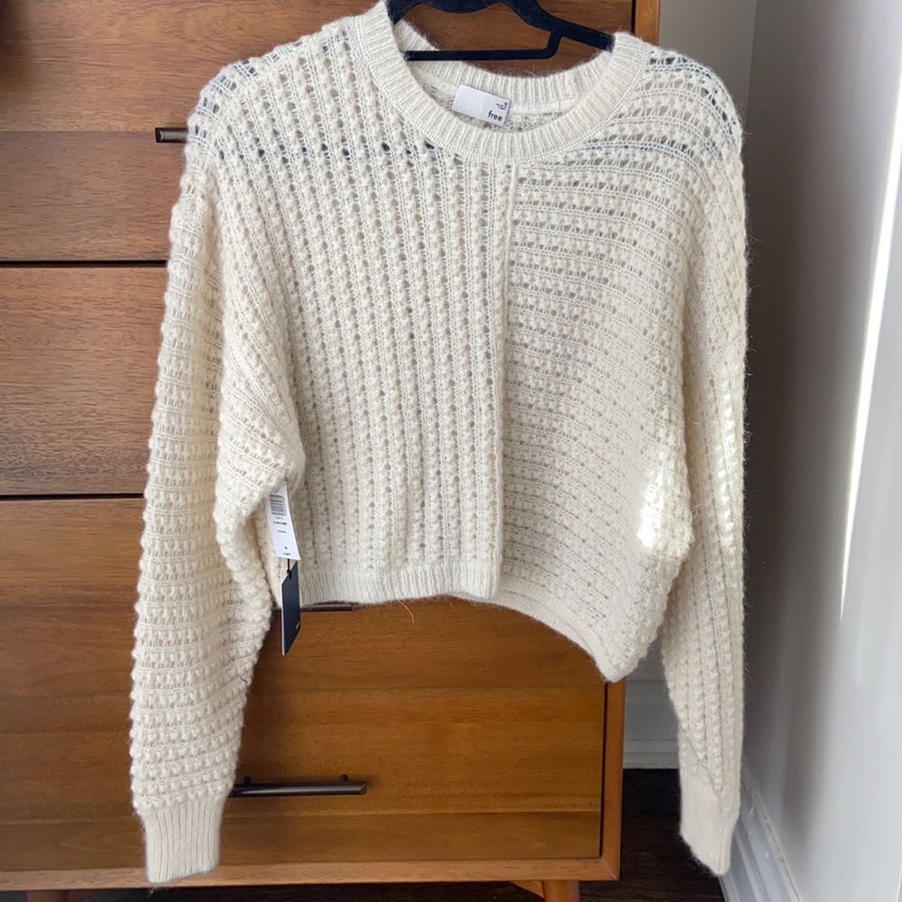 Aritzia sweater